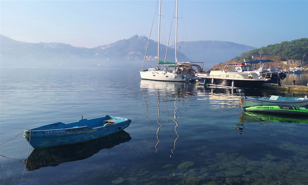 Ταξιδεύοντας στην Τέλενδο